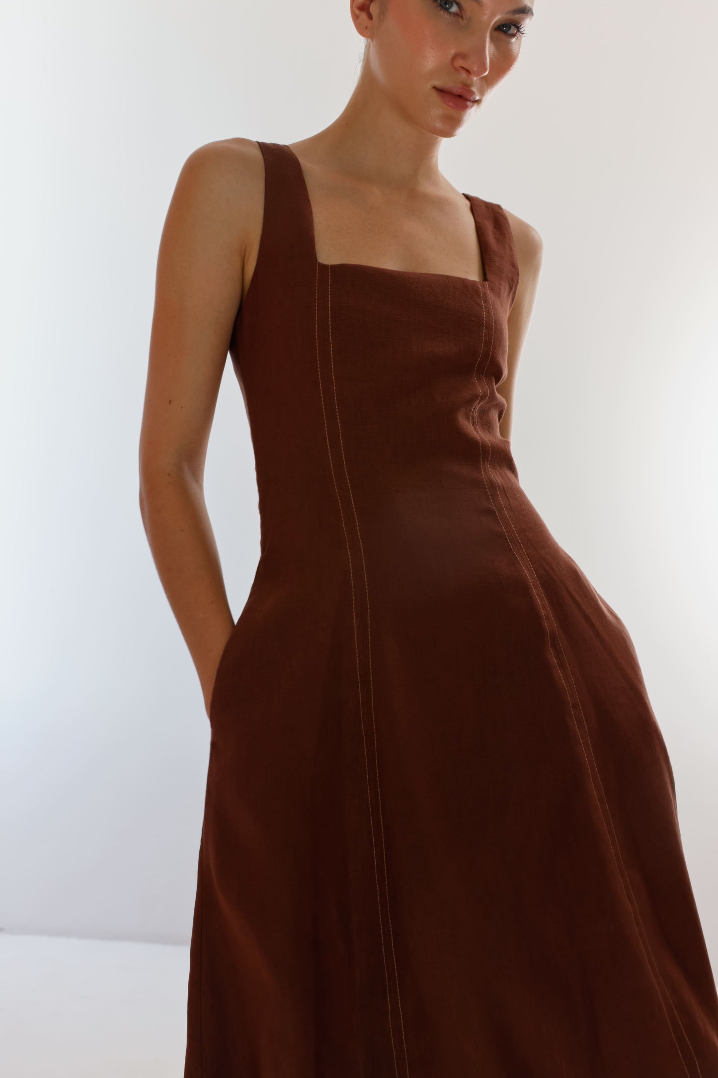 CARLOTA DRESS LINEN BROWN