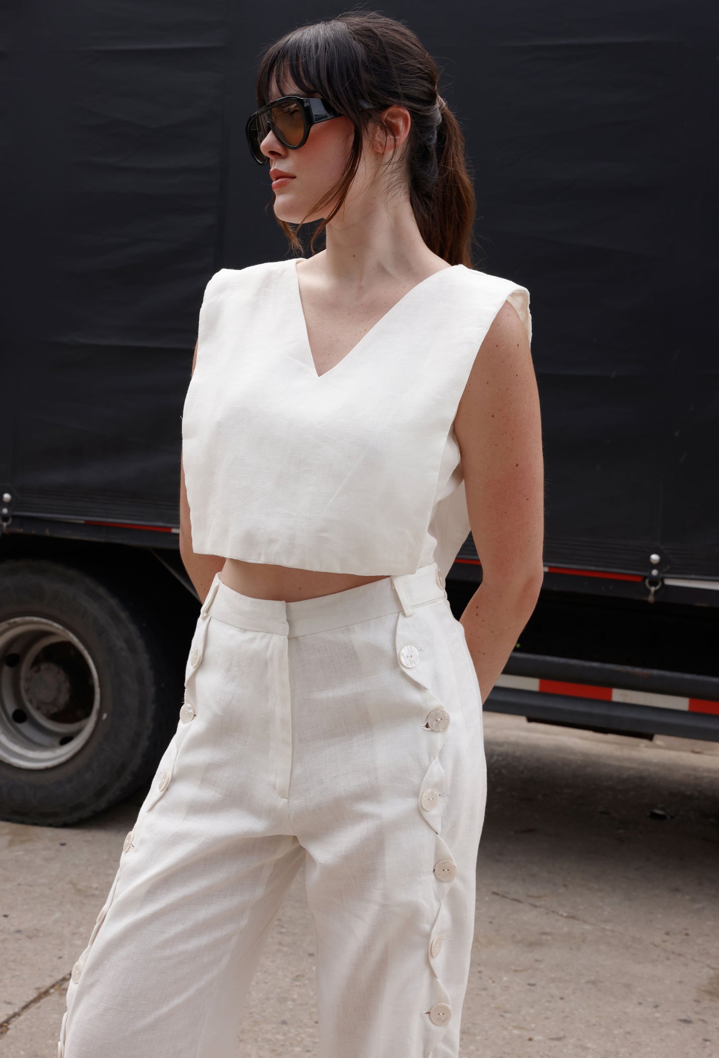 EMMA BLOUSE WHITE LINEN
