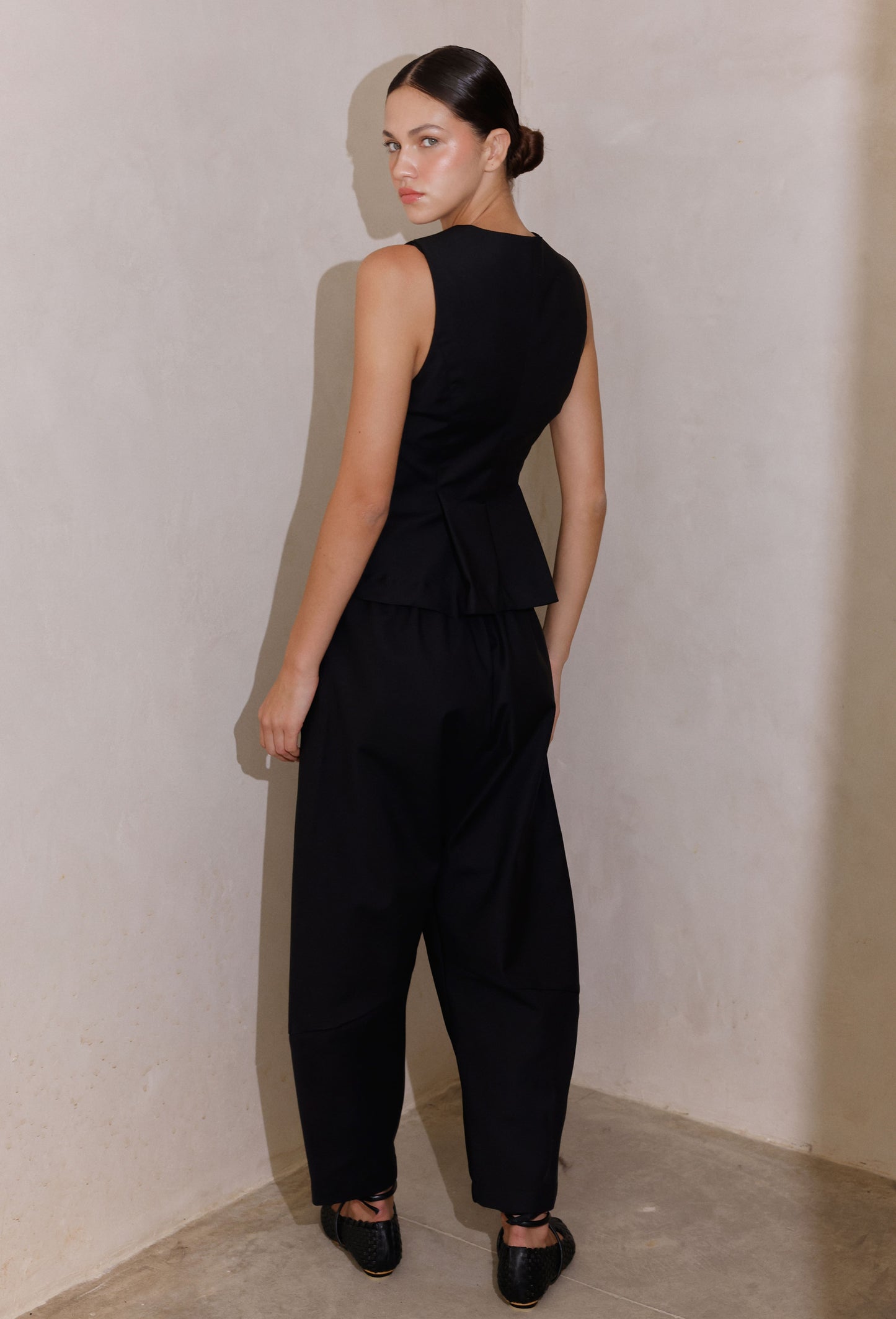 LIRA BLOUSE BLACK