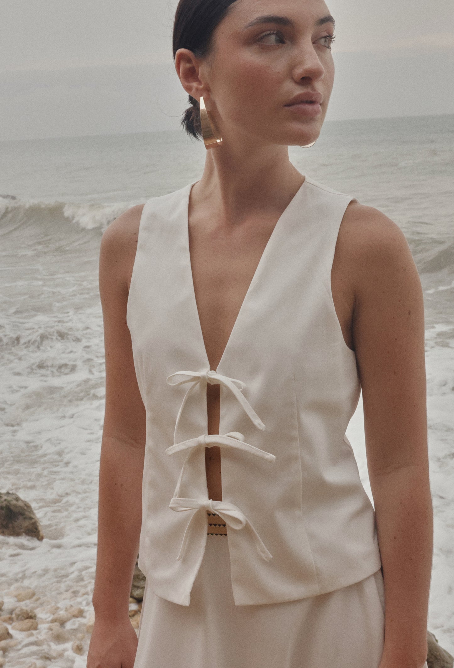 FLORA VEST WHITE