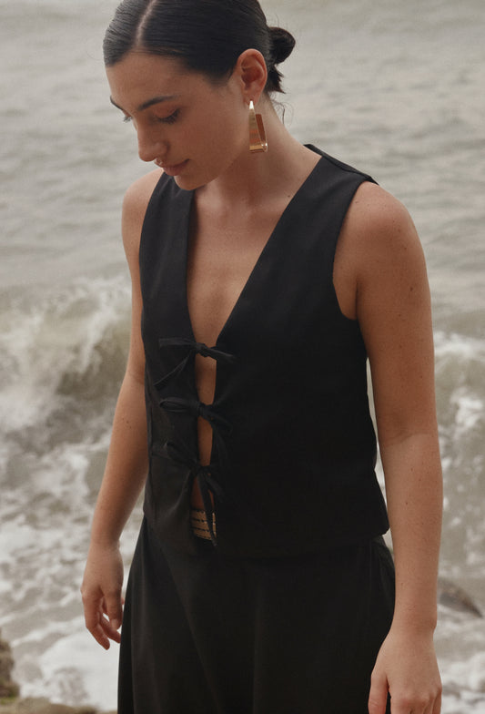 FLORA VEST BLACK