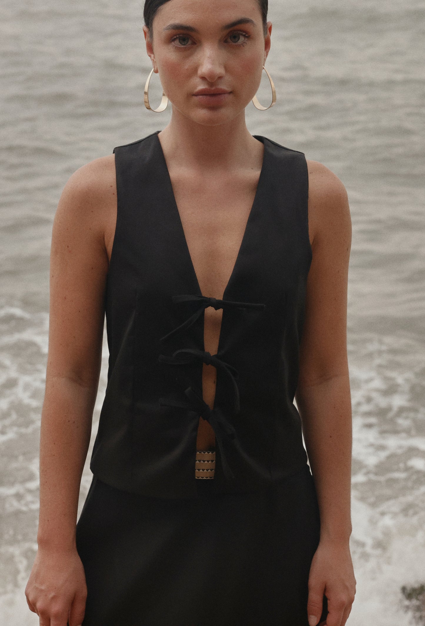 FLORA VEST BLACK