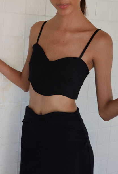 NELIA CROP TOP BLACK