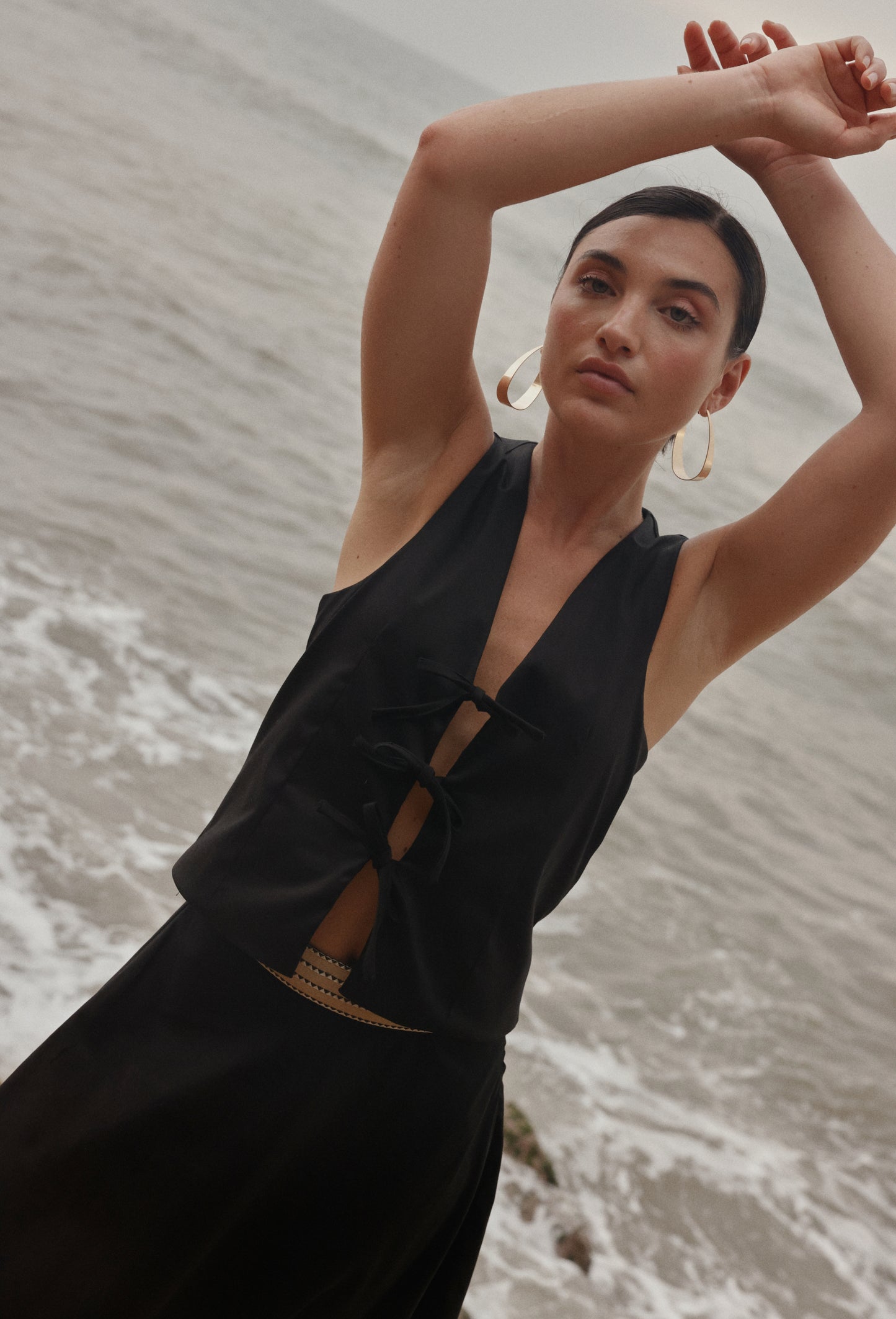 FLORA VEST BLACK