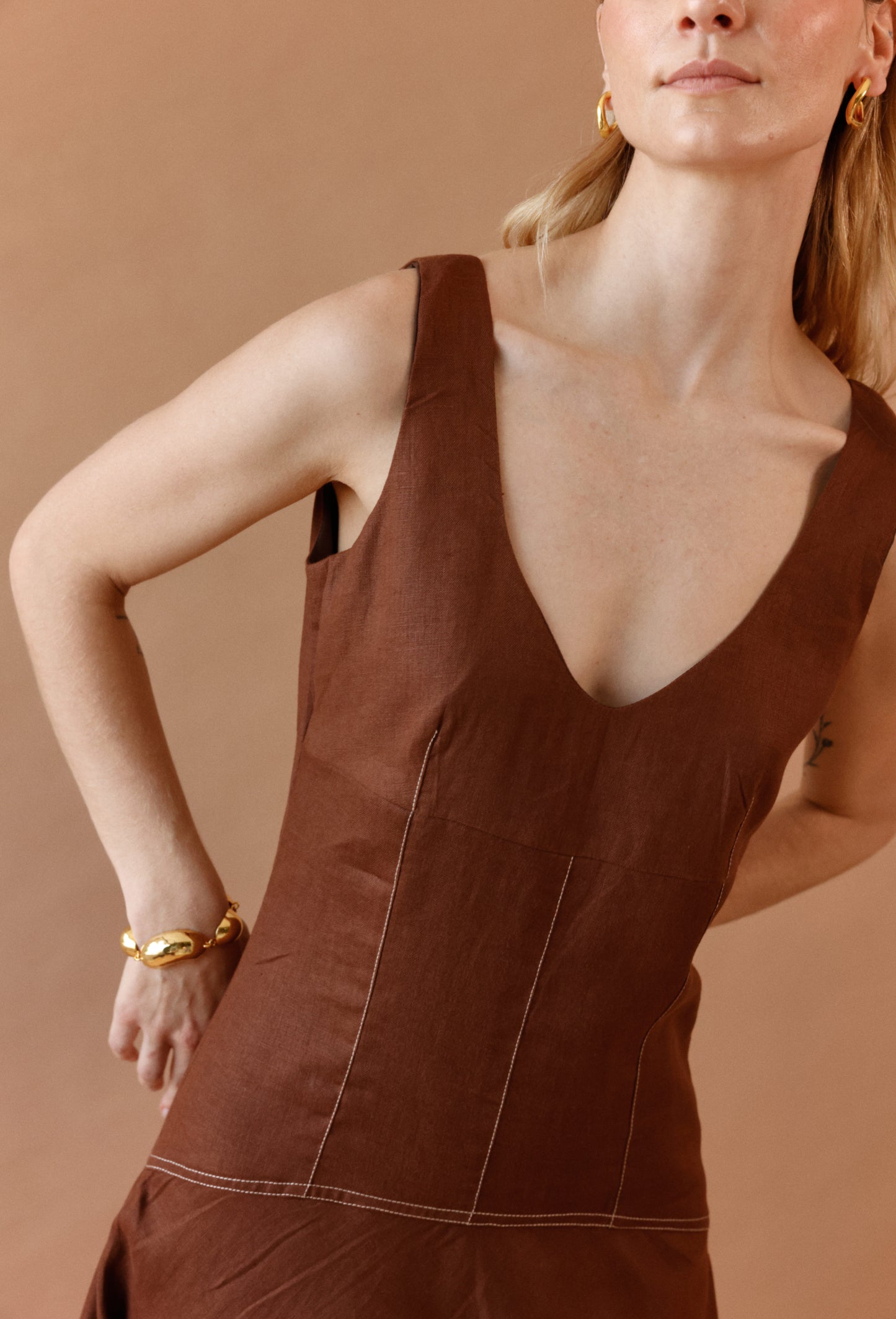 ISIDORA DRESS BROWN